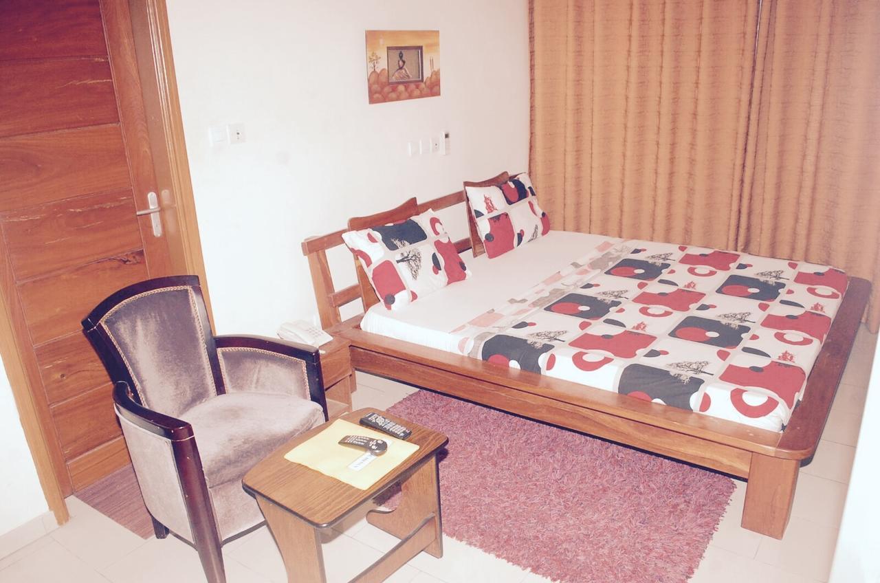 Hotels Residences Easy Котону Екстериор снимка